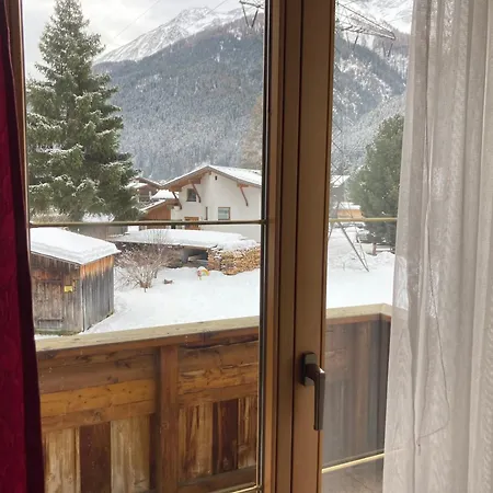 לינה וארוחת בוקר Alpenhof Huber *