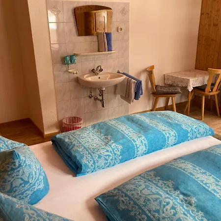 לינה וארוחת בוקר Alpenhof Huber *